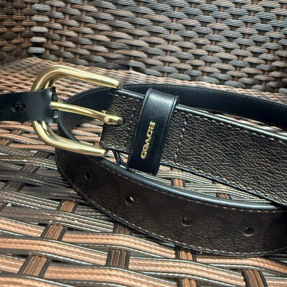 coach Classic Belt In Signature Canvas f78179 main image 4